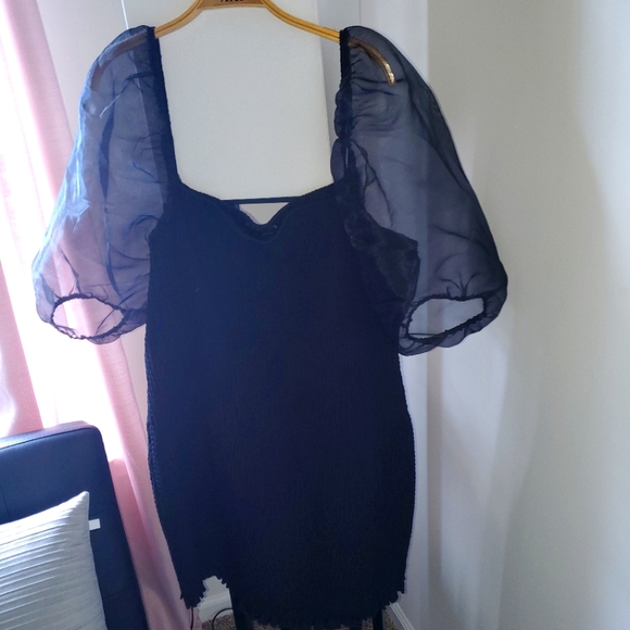 Forever 21 Puff Sleeve Shirred Dress - Picture 2 of 4